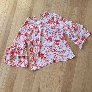 Violet & Claire Red and White Floral Blouse, size small